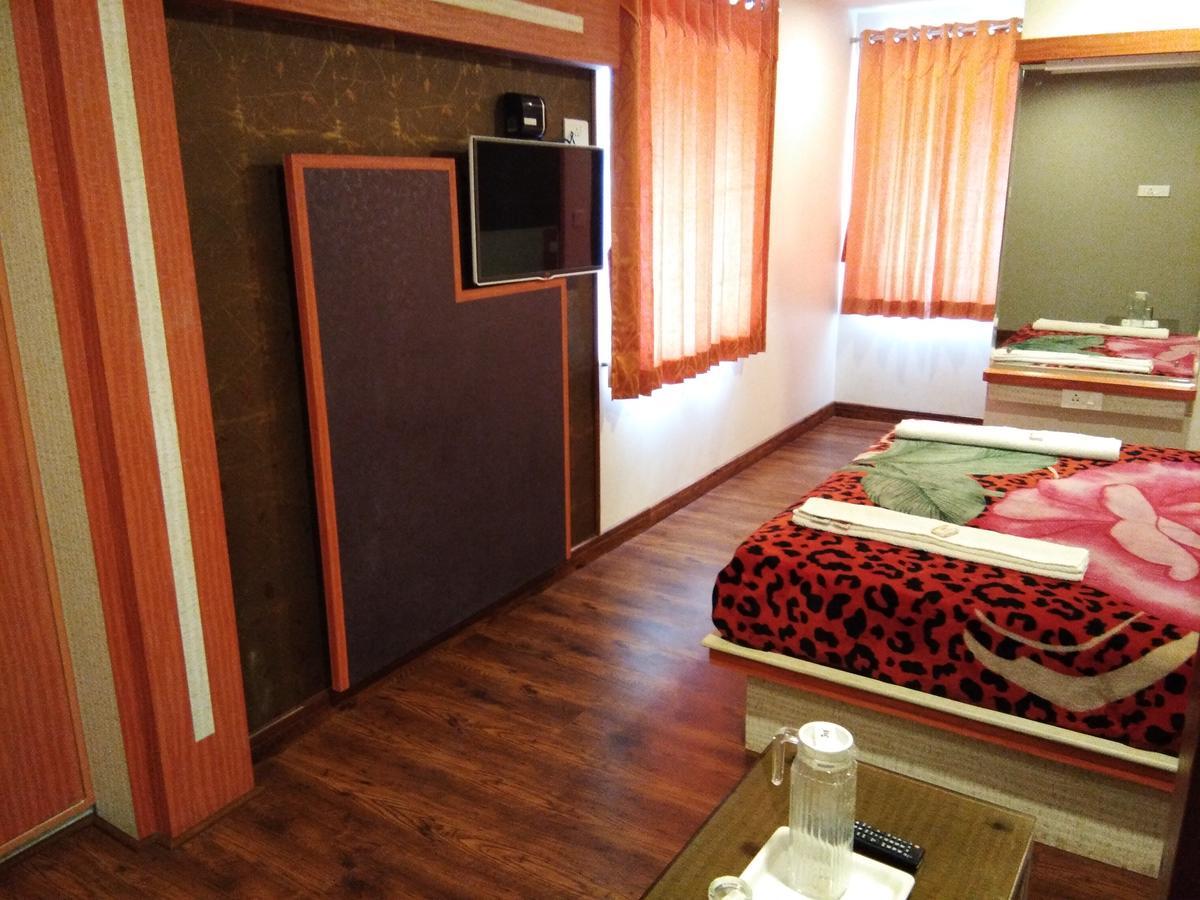 Sarkar Palace Ooty Luaran gambar